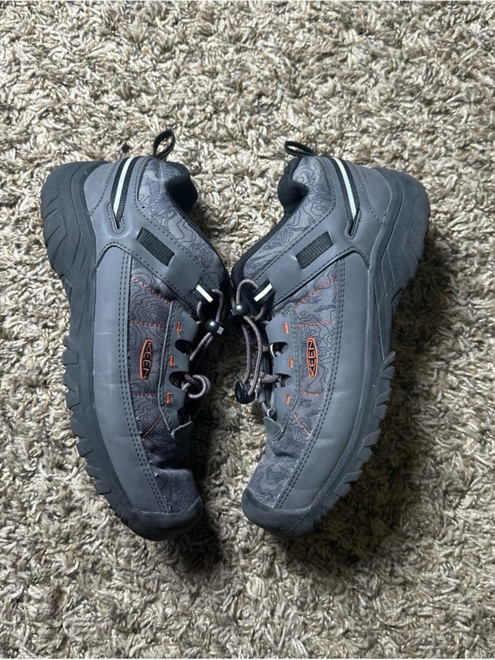 Keen Gray outdoor Sneakers Orange Accents youth size 5 fits women size 6.5-7